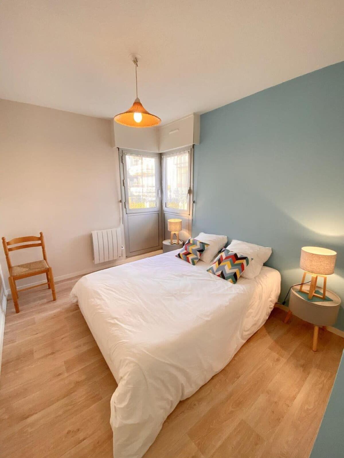 Charmant T3 Cosy A 2 Pas Du Bourg Et Des Plages Larmor-Plage Buitenkant foto